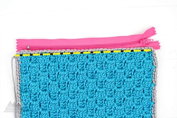 My Hobby Is Crochet: Moss Stitch Zipper Pouch | Free Crochet Pattern | My  Hobby is Crochet
