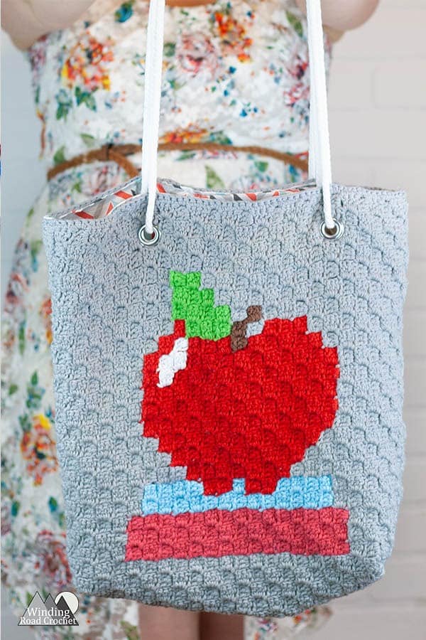 In Love with Apples Crochet Applique • RaffamusaDesigns