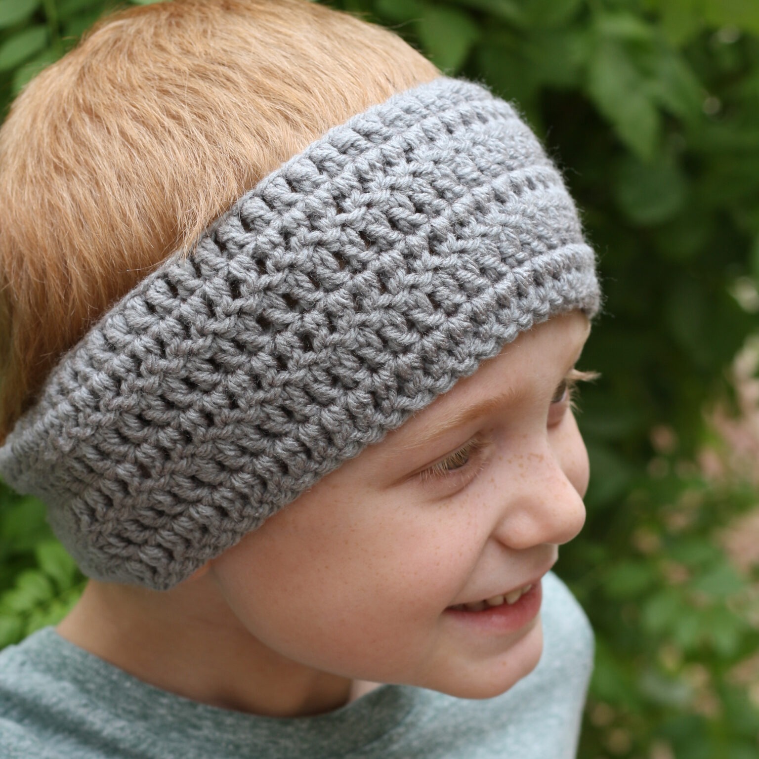 beginner-crochet-ear-warmer-pattern-winding-road-crochet