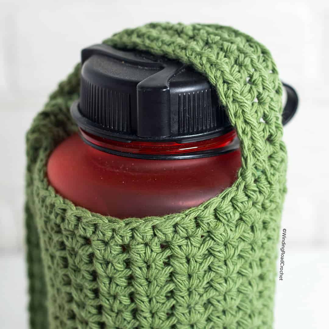 Easy Crochet Water Bottle Holder Pattern with Video Tutorial Winding