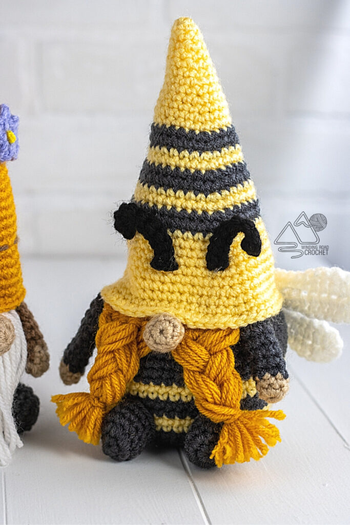 DIY gnome patterns and tutorials. DIY gnomes make kit. Bumblebee gnome .  #bumblebee #gnome #gnomes #patterns #tutorials